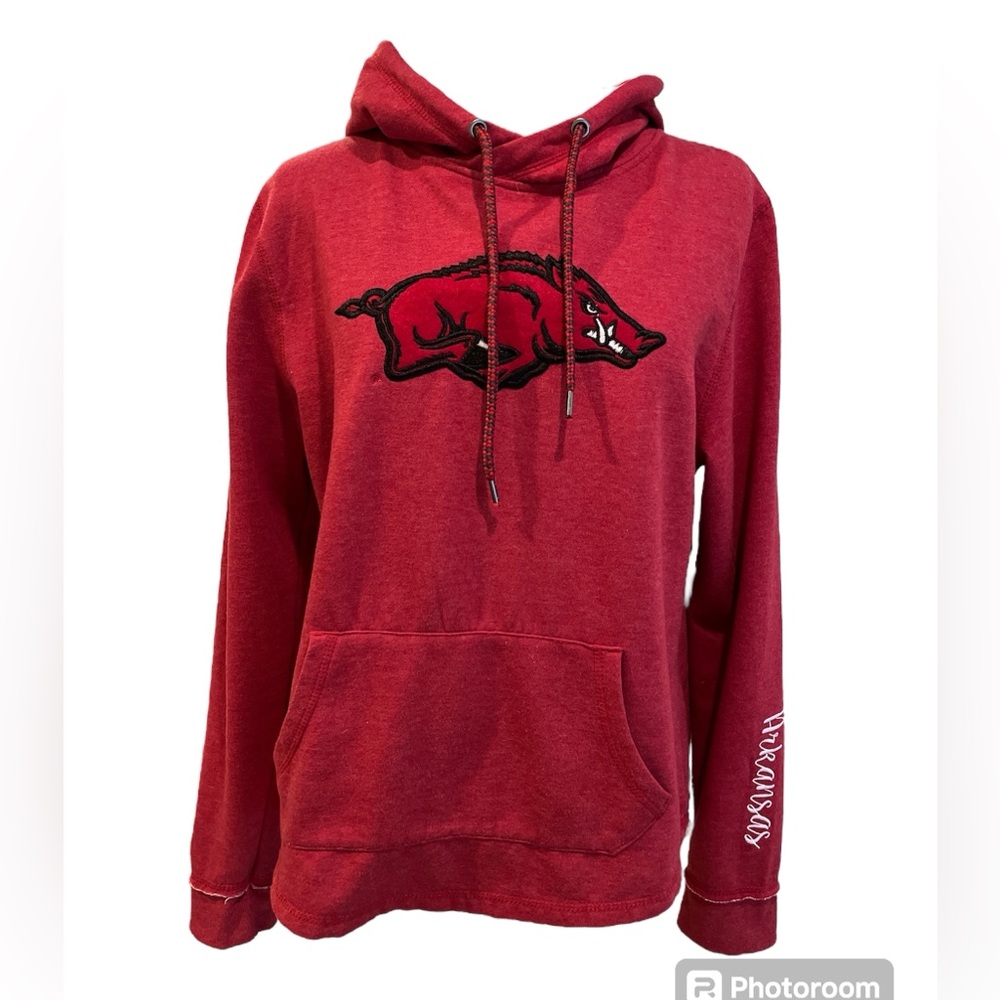 Colosseum Arkansas Razorbacks Red Hoodie Sweatshirt Size Lg fits more like med.